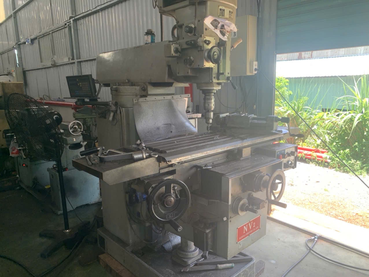 Milling machine 1.jpg